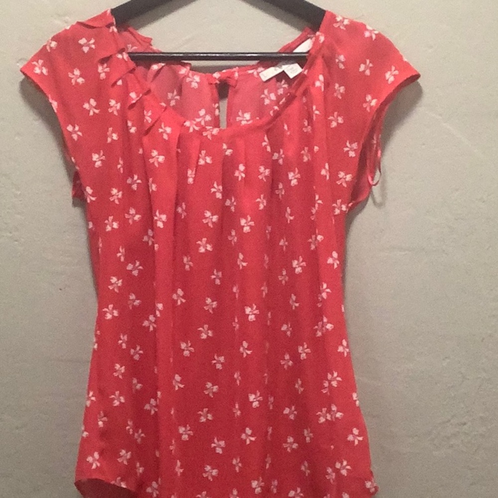 Top blouse color coral size medium